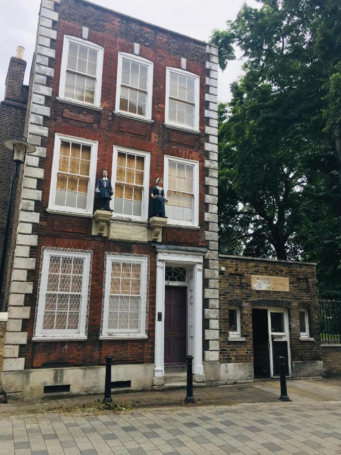 One-Bedroom Rotherhithe/Bermondsey Flat, Central London, Uk ภายนอก รูปภาพ